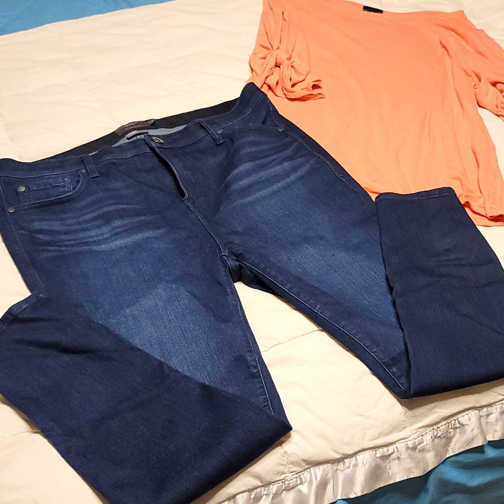 Torrid Sky High Skinny blue jeans